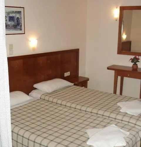Aparthotel Nea Elena 3*