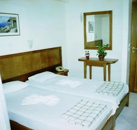 Nea Elena Aparthotel *