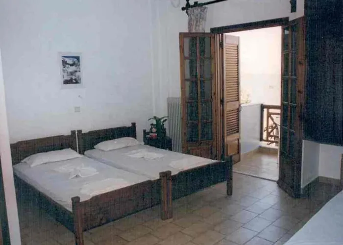 Apartahotel Nea Elena 3*